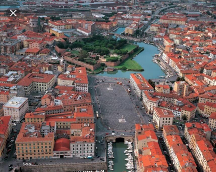 Centro Citta Con Le Comodita Ливорно Экстерьер фото